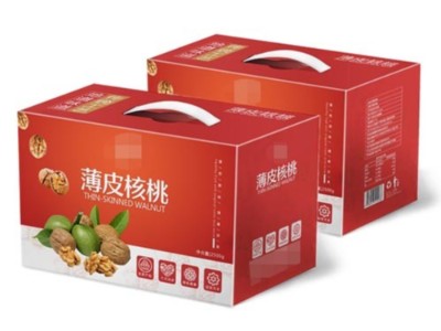 來濟(jì)南禮品盒定制廠家定制干果禮盒，讓您過個(gè)喜慶年！