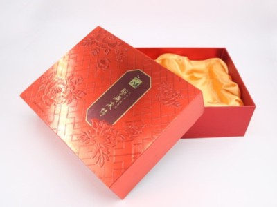 紙盒定制廠家，別具特色的茶葉包裝盒
